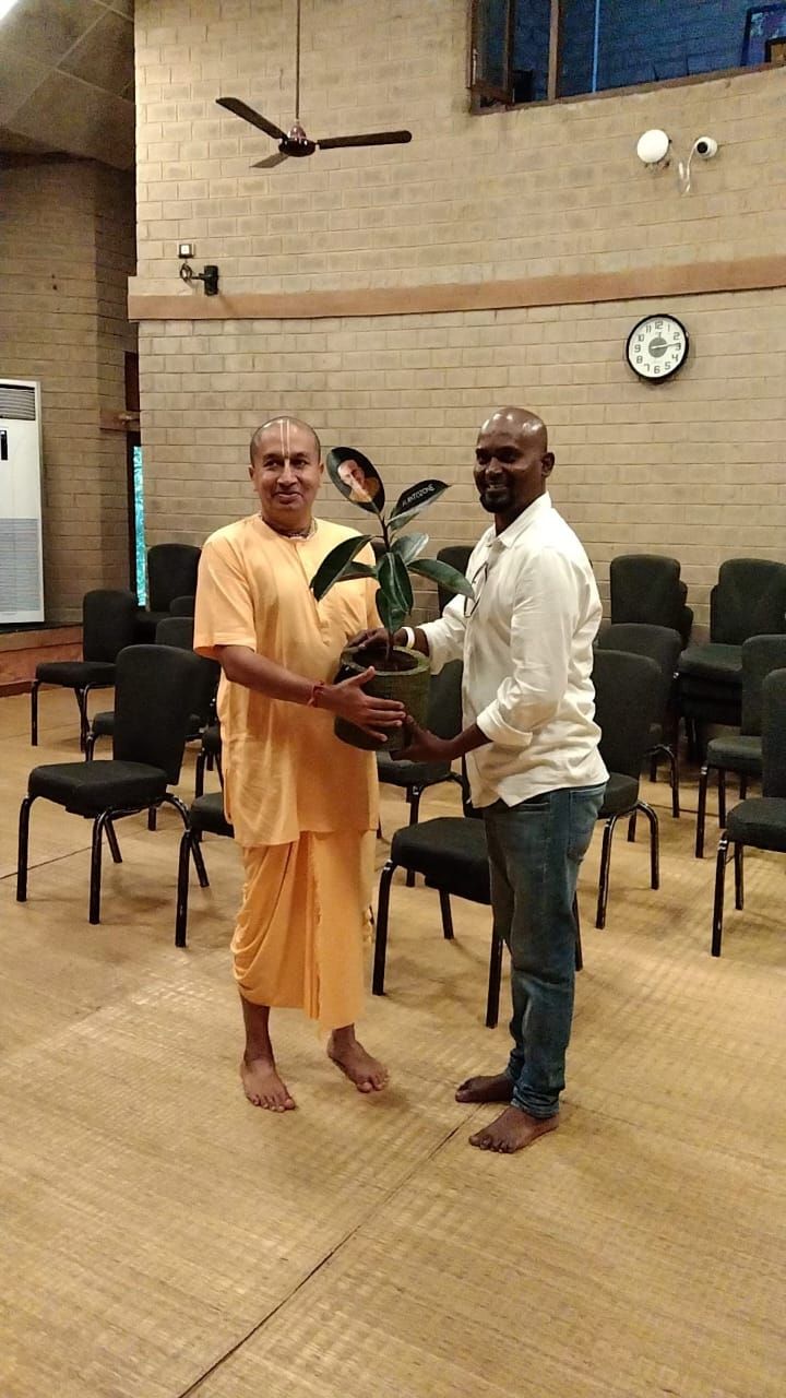 Gauranga Das with Plantozone